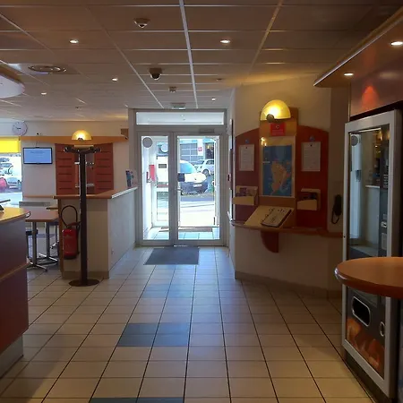 Ibis Budget Hotel 2*