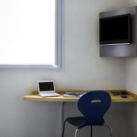 Hotel Ibis Budget Bezons